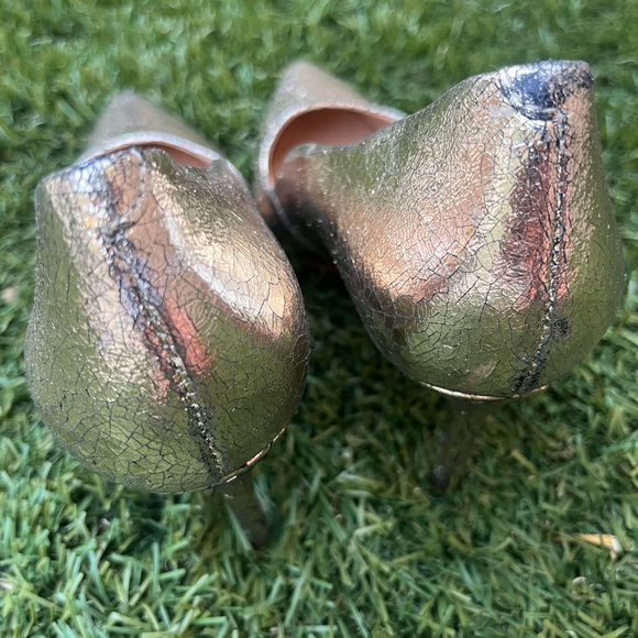 GORGEOUS Schutz Lou Pumps Gold Stiletto Heels size 9_Make a Deal, Gone Monday! - Picture 7 of 10